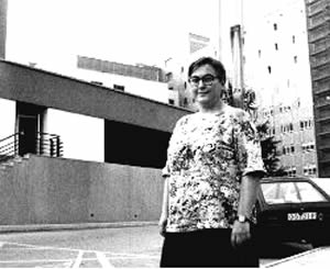 20070926150034-earias1.jpg